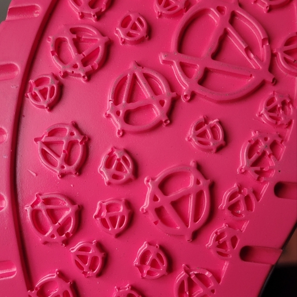 Pink Liquid Bubble Mary Jane 💕 - Picture 7 of 10